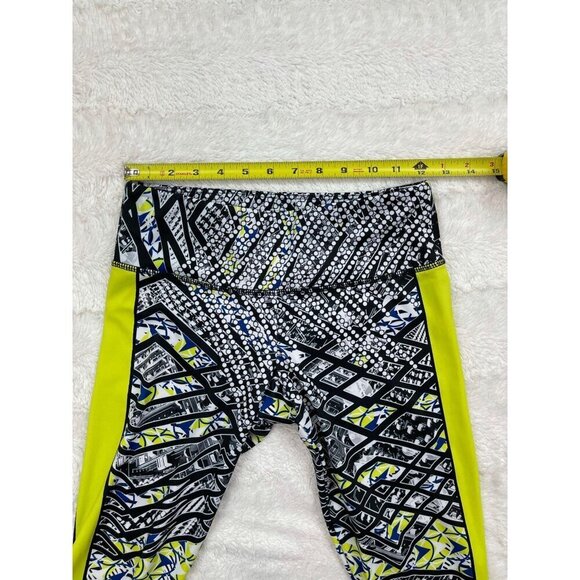 Onzie Cropped Leggings S/M Small Medium Mid-Rise Capri - Picture 6 of 7